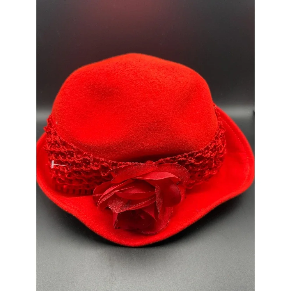 Vtg Jack McConnell Flair Red Wool Doeskin Felt Cloche Hat Lace Flower Church